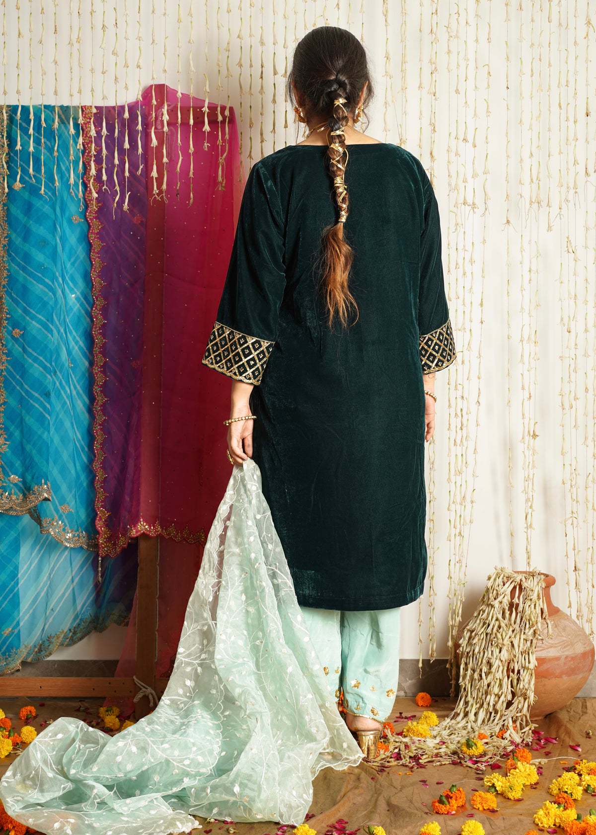 Banno Velvet Kurta Set