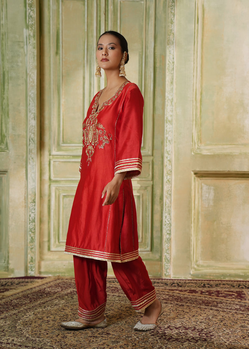 Nira Classic Red Kurta Set