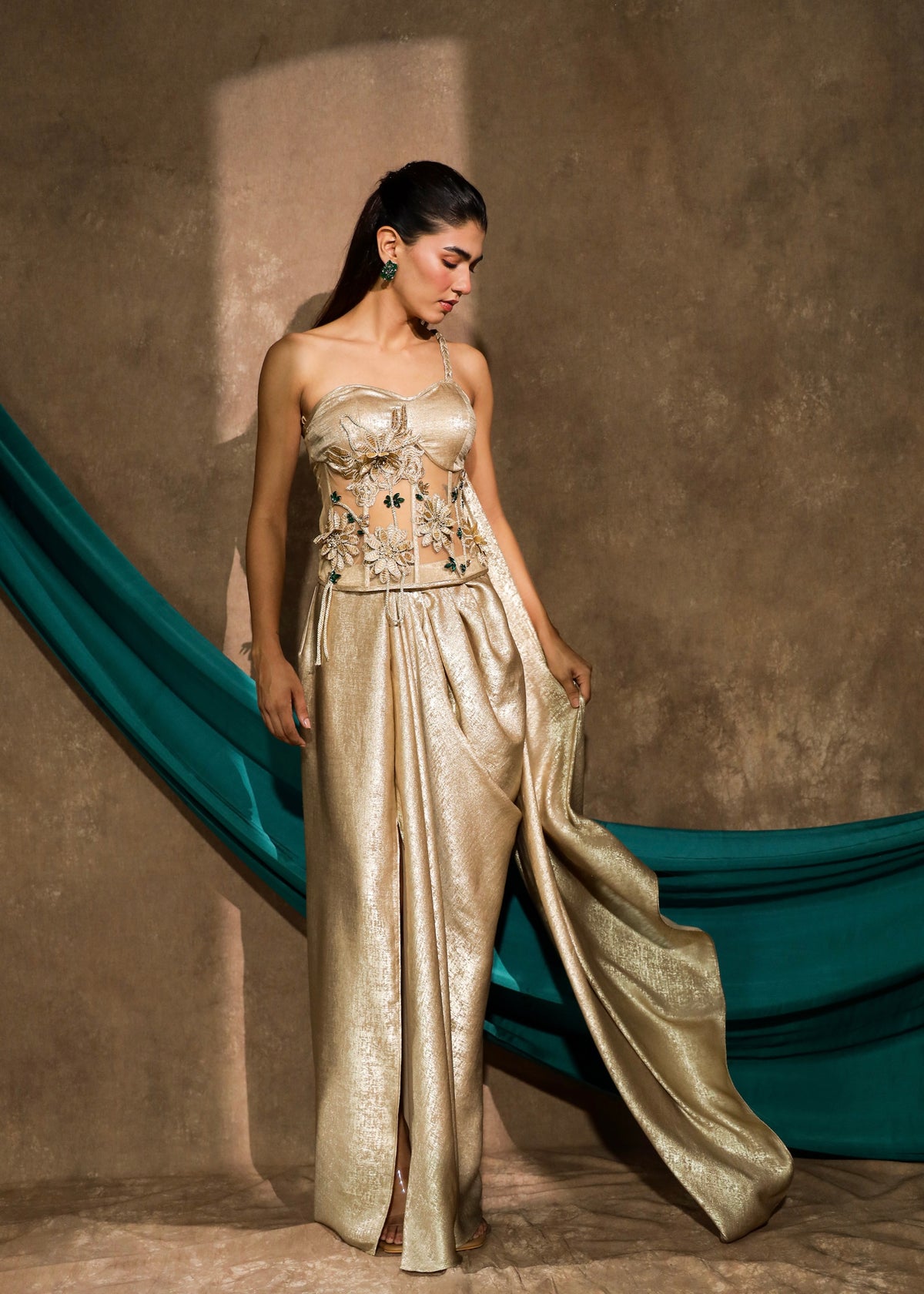 Ziya Gold Drape Corset Saree Set