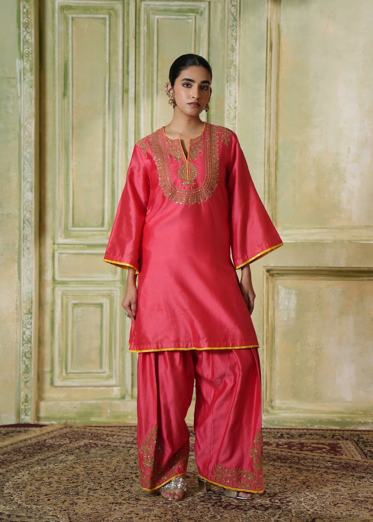 Niya Rose Pink Farshi Set