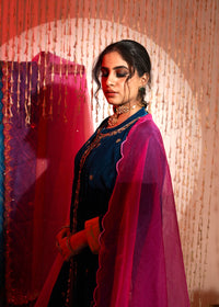 Deewani Velvet Kurta Set