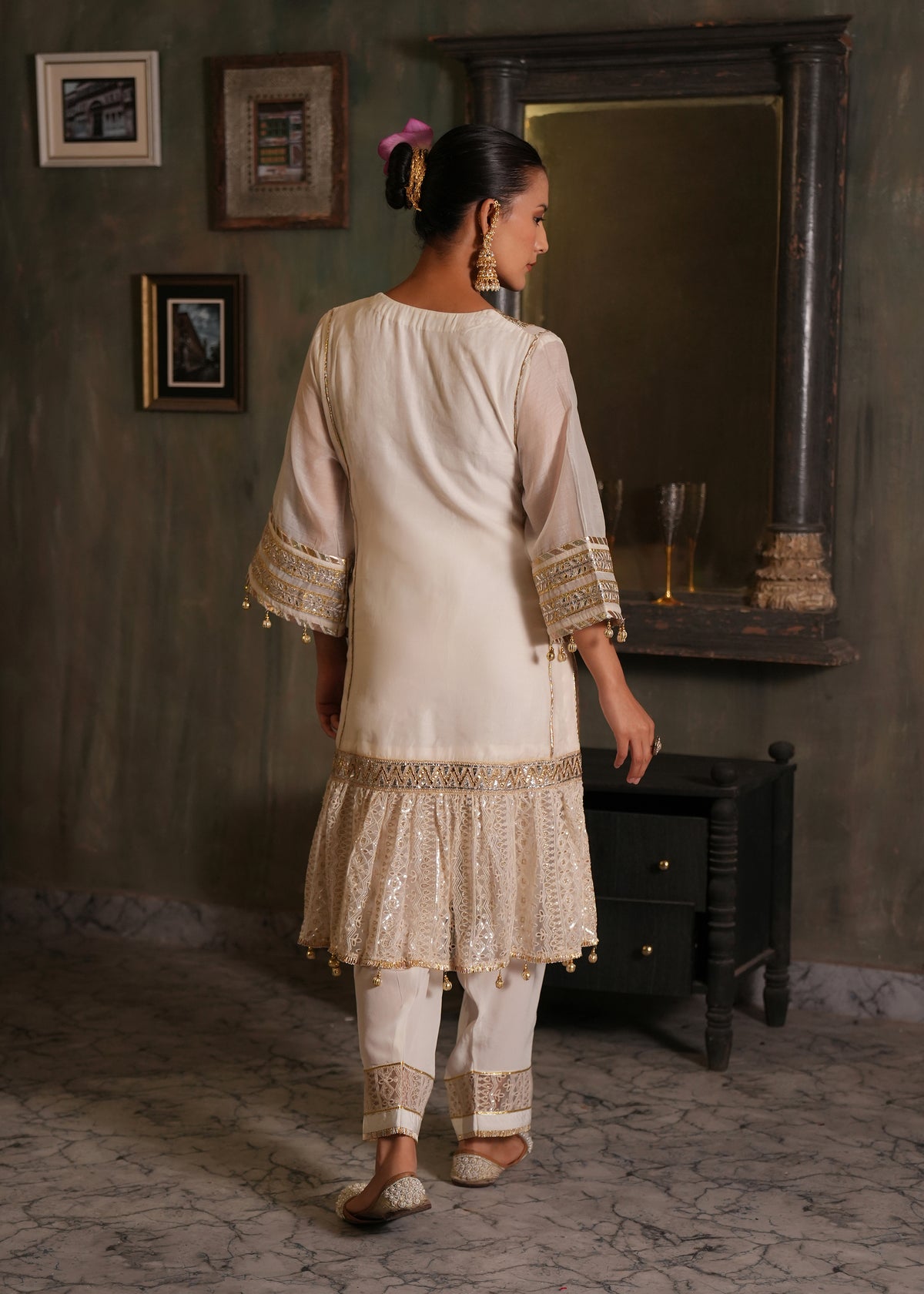 Maira Off-White Chanderi Kurta Set