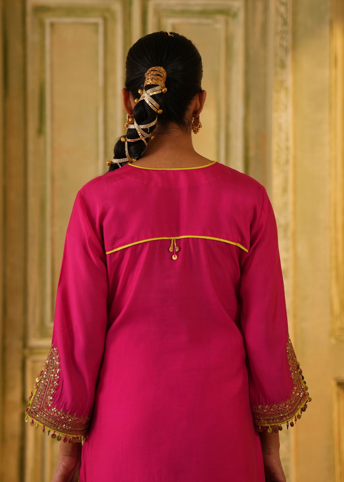 Evara Fuchsia Embroidered Kurta Set