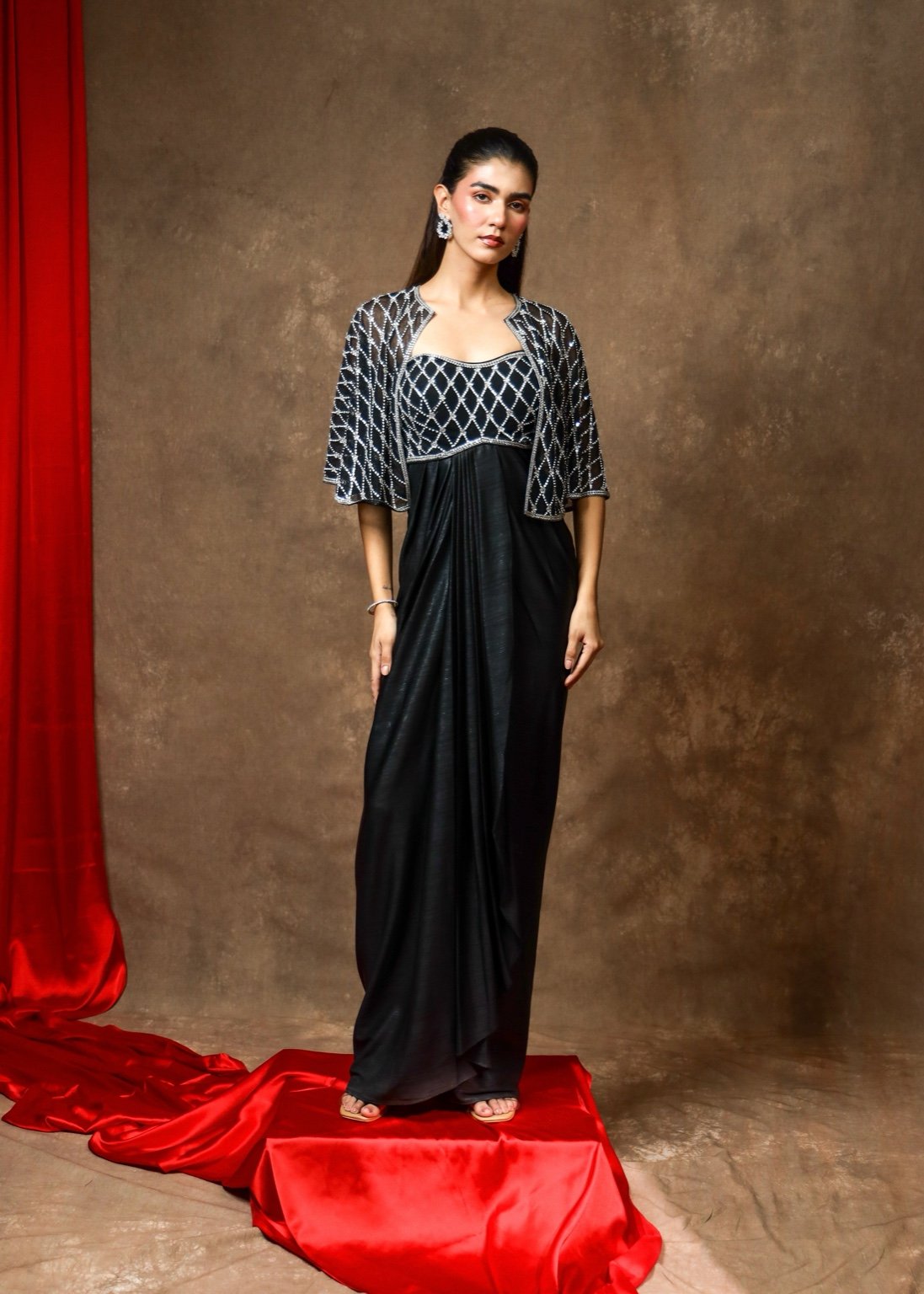 Rukhsar Black Metallic Drape Cape Set