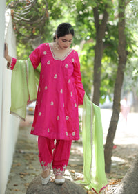 Rangrez Rani Pink Anarkali Set