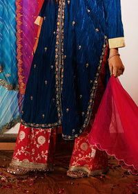 Deewani Velvet Kurta Set