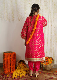 Gulabo Rani Pink Choga Set