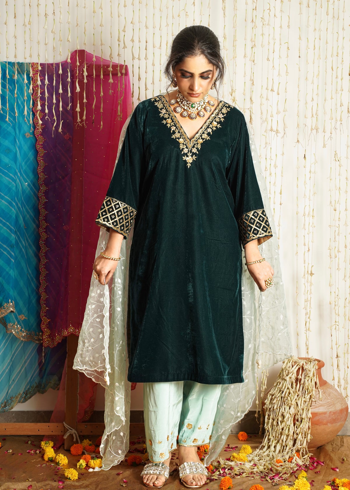 Banno Velvet Kurta Set
